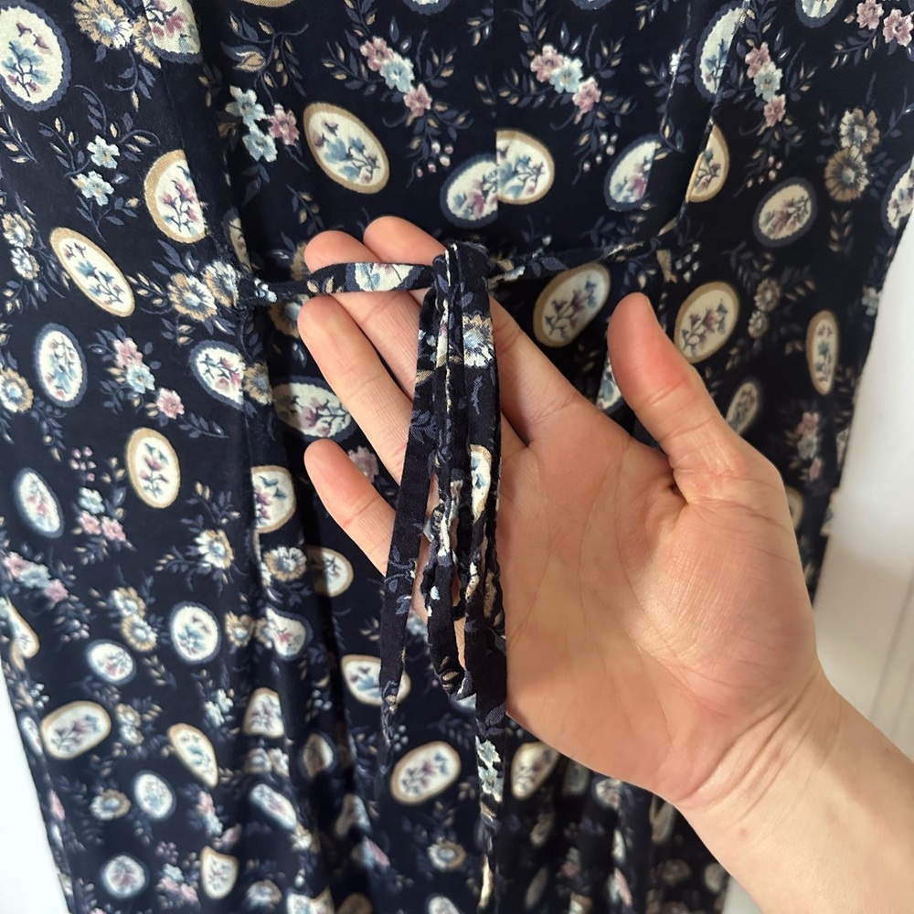Patterned boutique romper - Picture 2 of 6